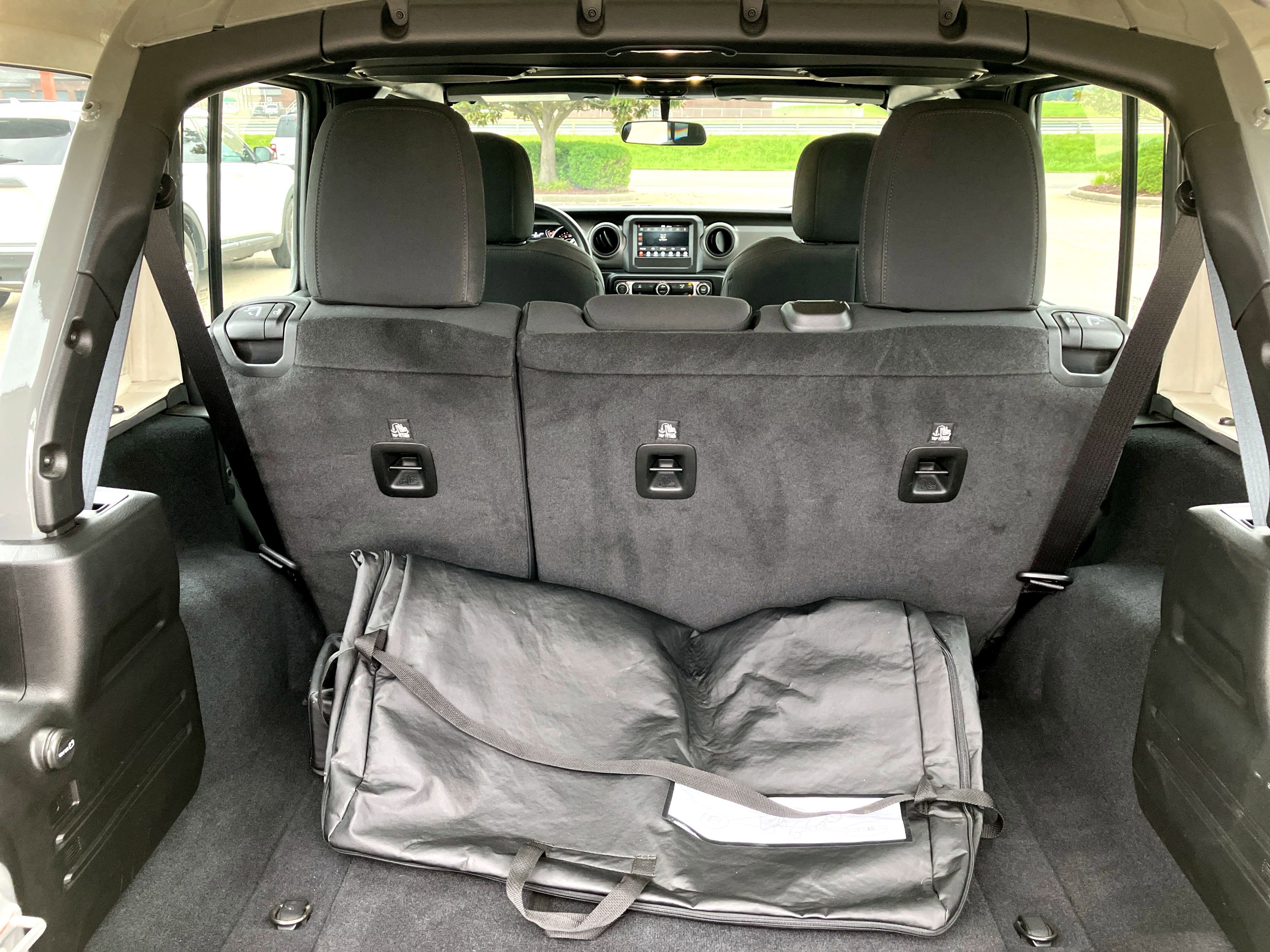 Used 2022 Jeep Wrangler Unlimited Sport image 43