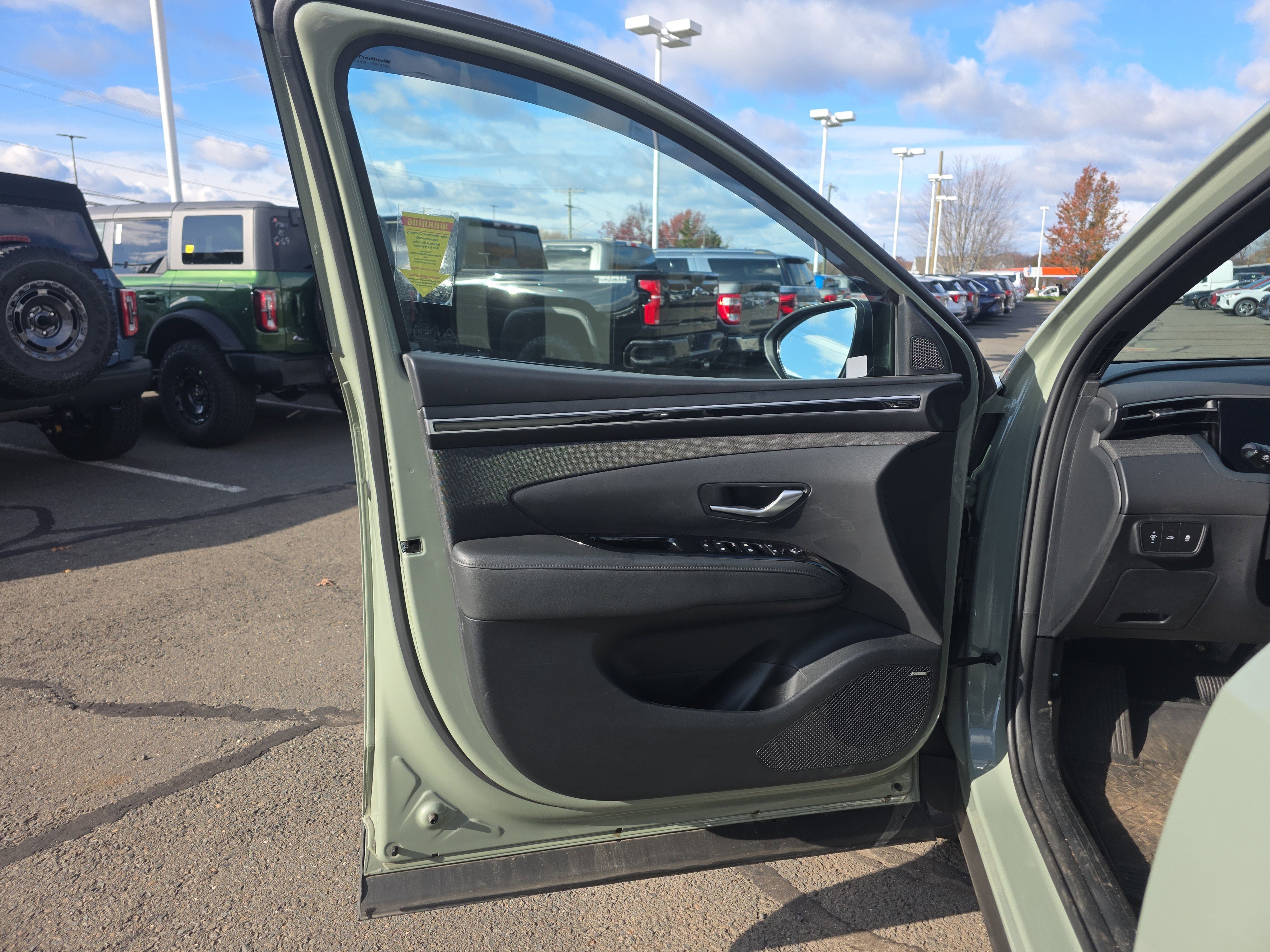 Used 2024 Hyundai Santa Cruz Limited image 23