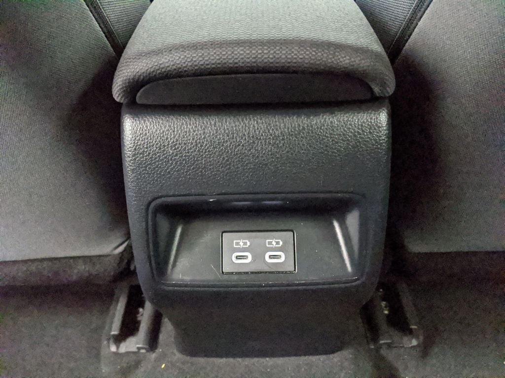 Used 2024 Toyota Corolla LE image 13