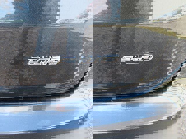 Certified 2022 Ford Edge Titanium w/ Class II Trailer Tow Package image 42