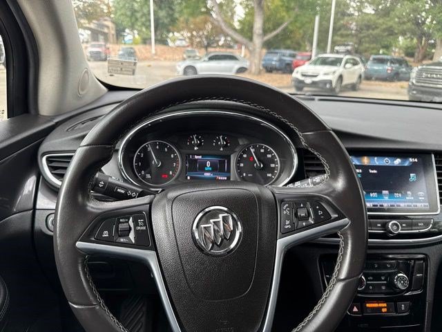 Used 2021 Buick Encore Preferred w/ Safety Package AWD/4WD image 18