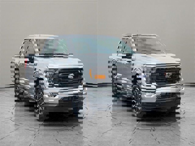 Certified 2022 Ford F150 XLT w/ Equipment Group 302A High image 14