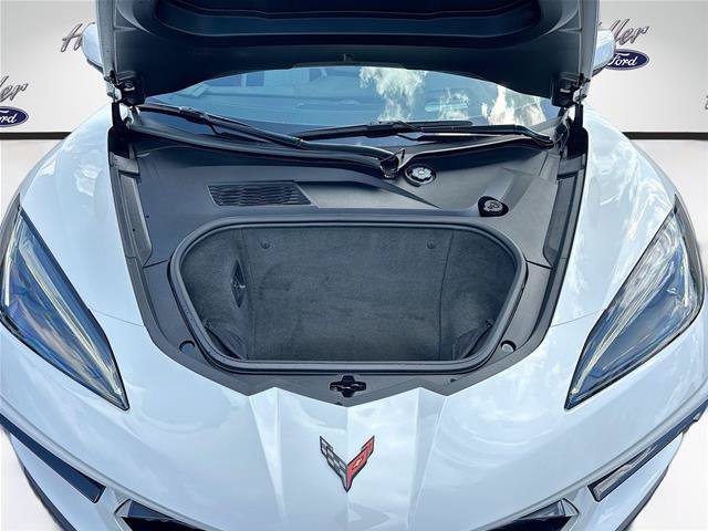 Used 2023 Chevrolet Corvette Stingray Premium Conv w/ Z51 Performance Package RWD image 28