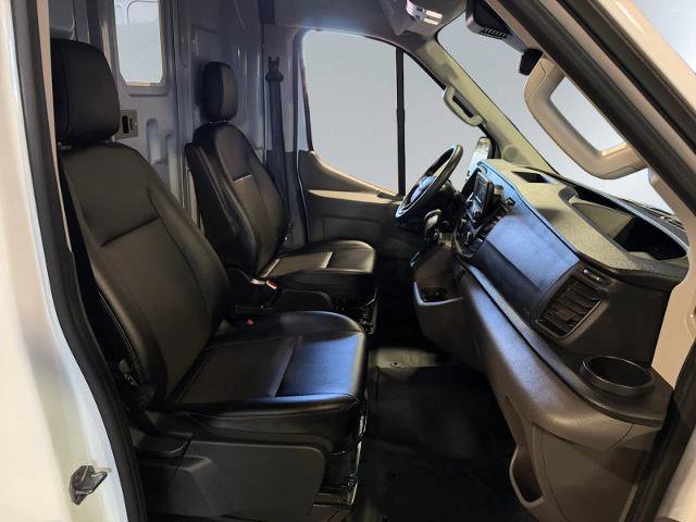 Certified 2024 Ford Transit 250 148 Medium Roof Extended AWD image 18