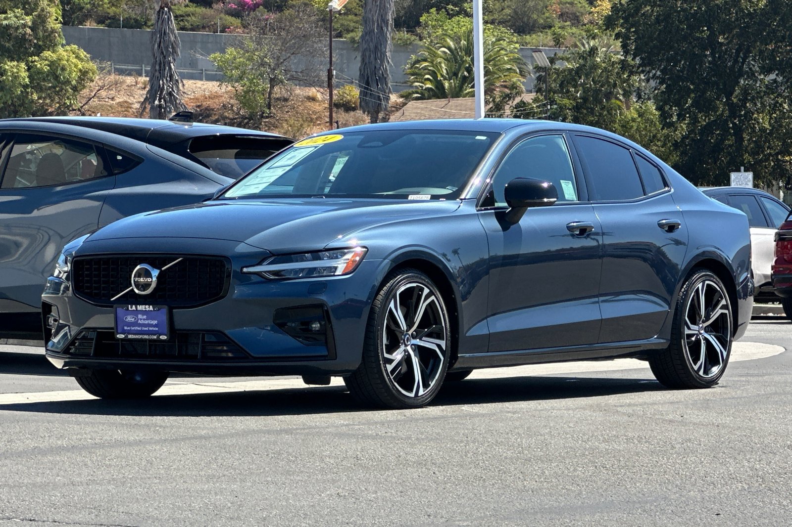 Used 2024 Volvo S60 B5 Plus AWD/4WD image 7