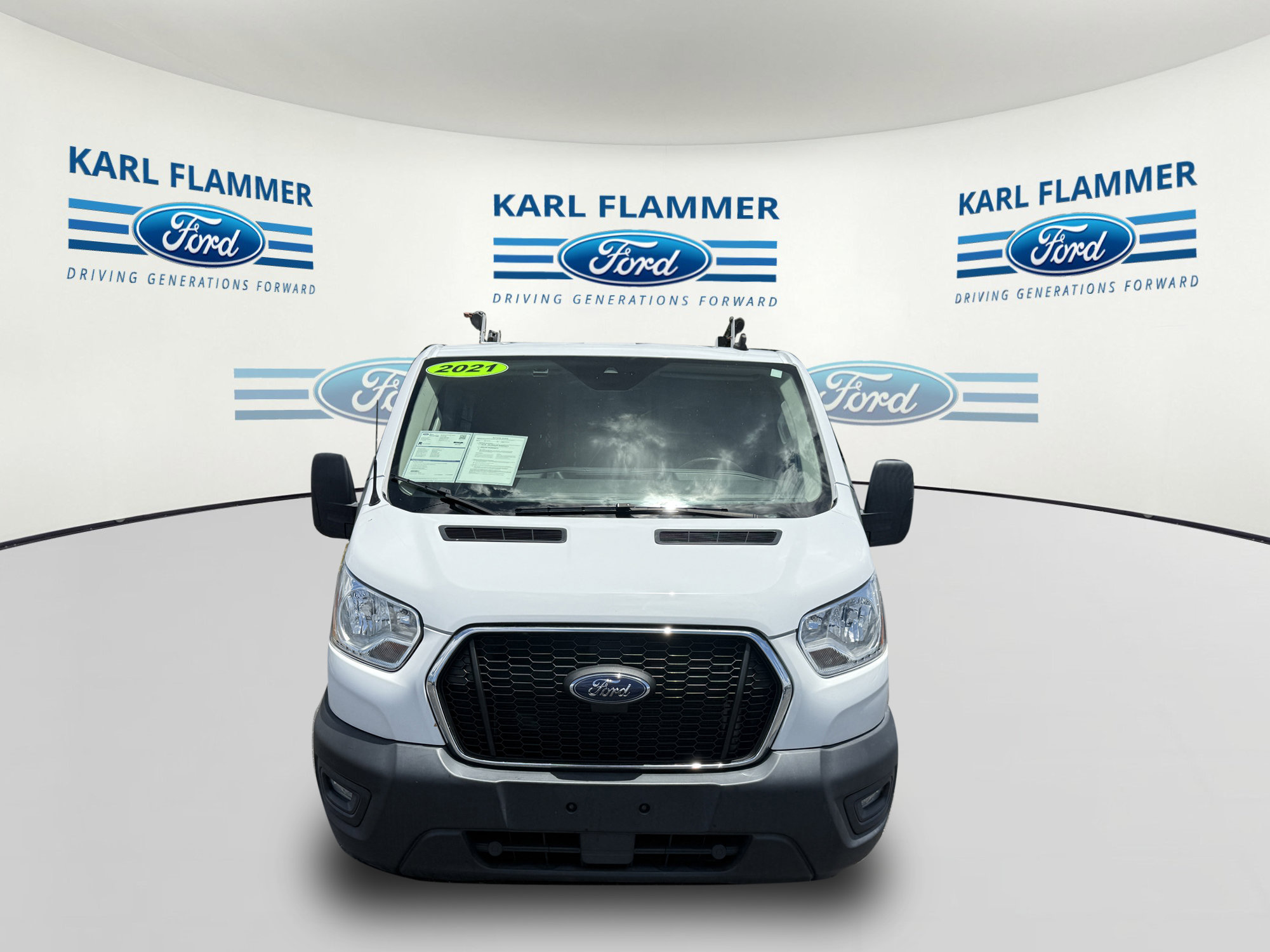 Certified 2021 Ford Transit 250 Low Roof w/ Exterior Upgrade Package RWD image 6