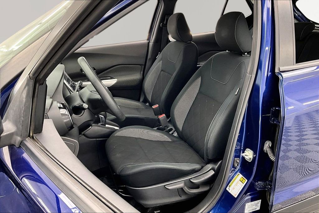 Used 2020 Nissan Kicks SV FWD image 25