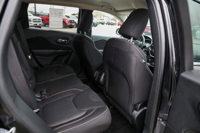 Used 2017 Jeep Cherokee Latitude image 31