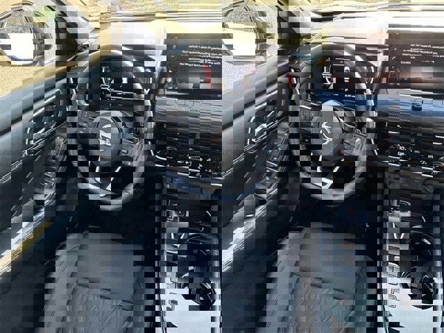 Used 2024 Nissan Rogue Platinum w/ Platinum Premium Package image 15