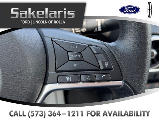Used 2024 Nissan Sentra SV FWD image 17