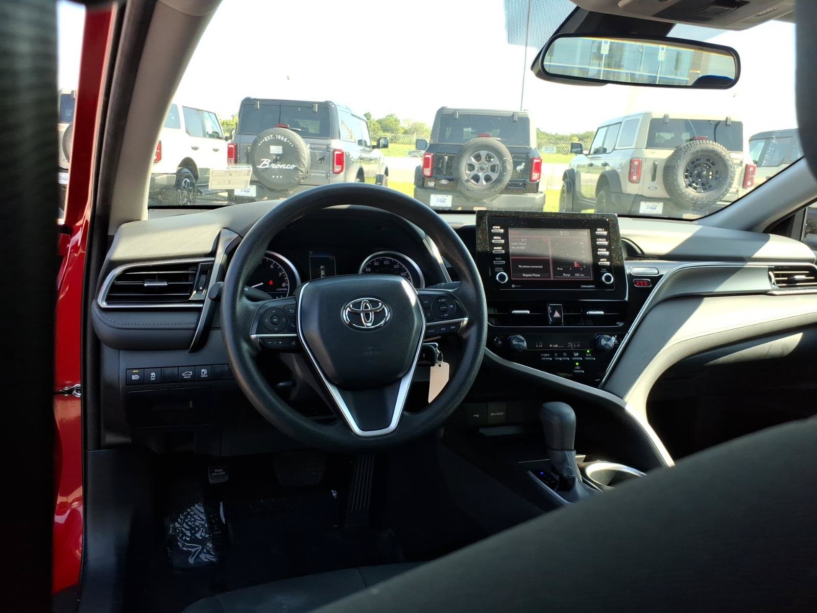 Used 2024 Toyota Camry LE FWD image 15