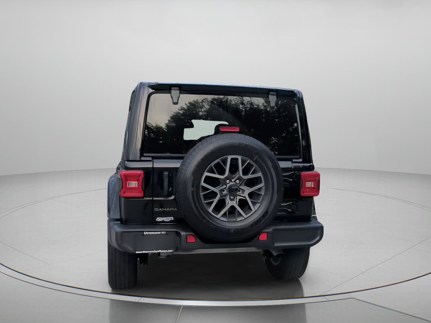 Used 2026 Jeep Wrangler Unlimited Sahara AWD/4WD image 23