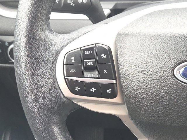Certified 2023 Ford Explorer XLT w/ Equipment Group 202A AWD/4WD image 41