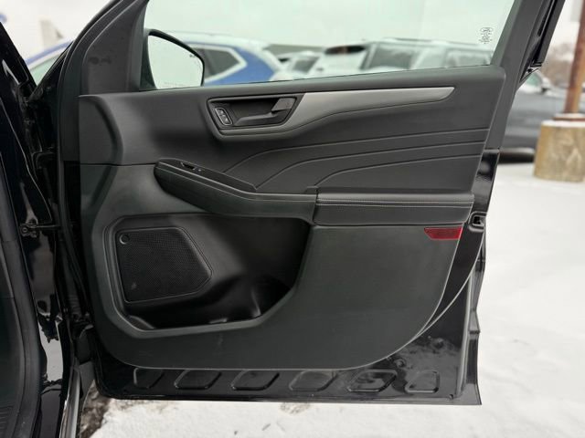 Certified 2023 Ford Escape AWD image 27