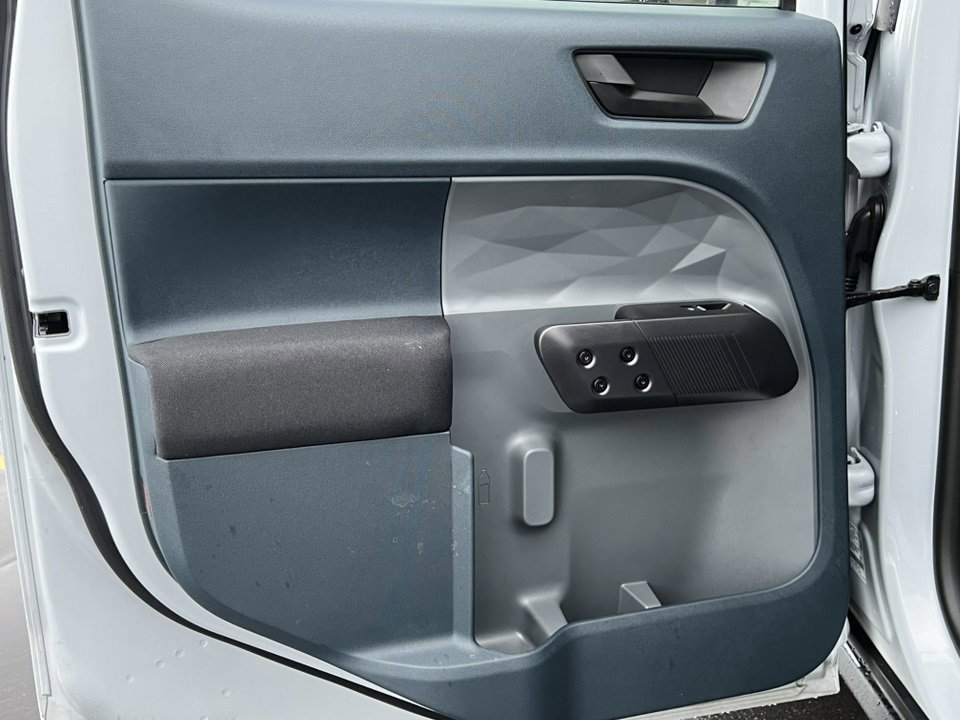 Certified 2025 Ford Maverick XL w/ 4K Tow Package image 36