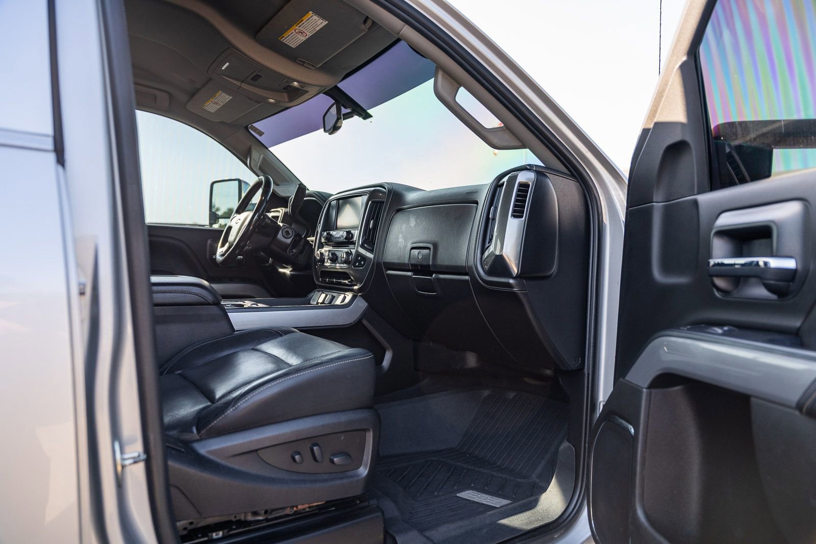 Used 2019 Chevrolet Silverado 2500 LTZ w/ Silverado HD Tribute Edition image 10