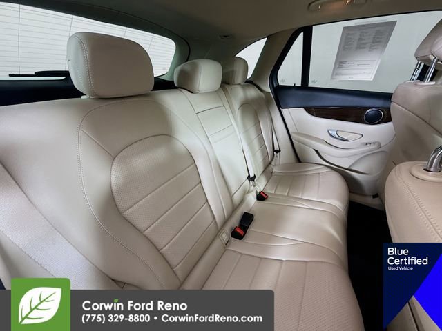 Used 2021 Mercedes-Benz GLC 300 4MATIC image 29