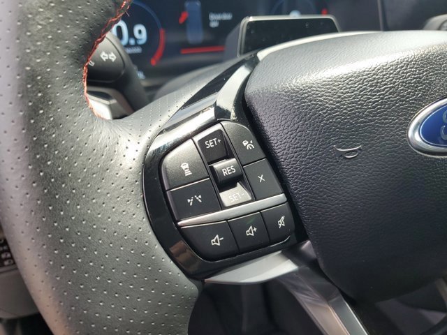 Certified 2025 Ford Explorer ST-Line image 24