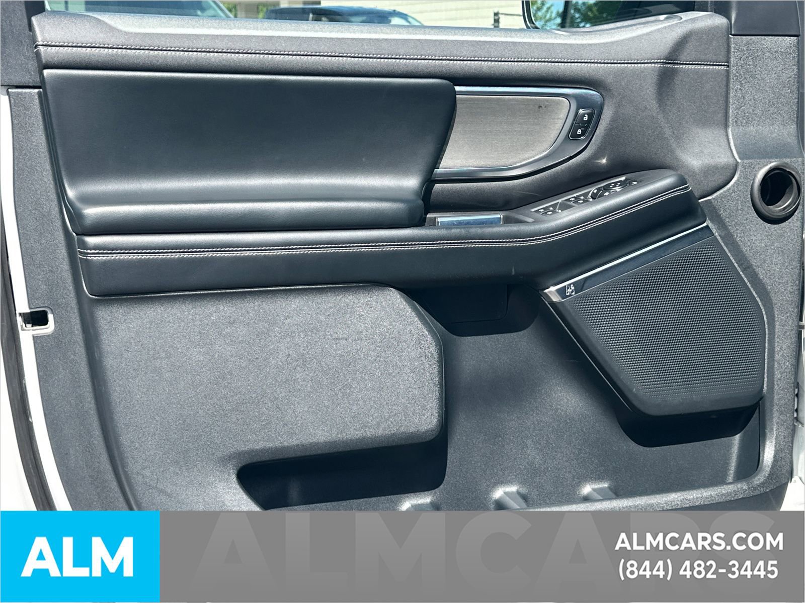 Certified 2025 Ford Expedition Max Platinum AWD/4WD image 11
