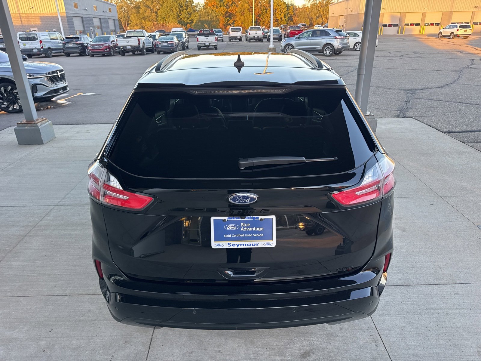 Certified 2024 Ford Edge ST-Line image 7