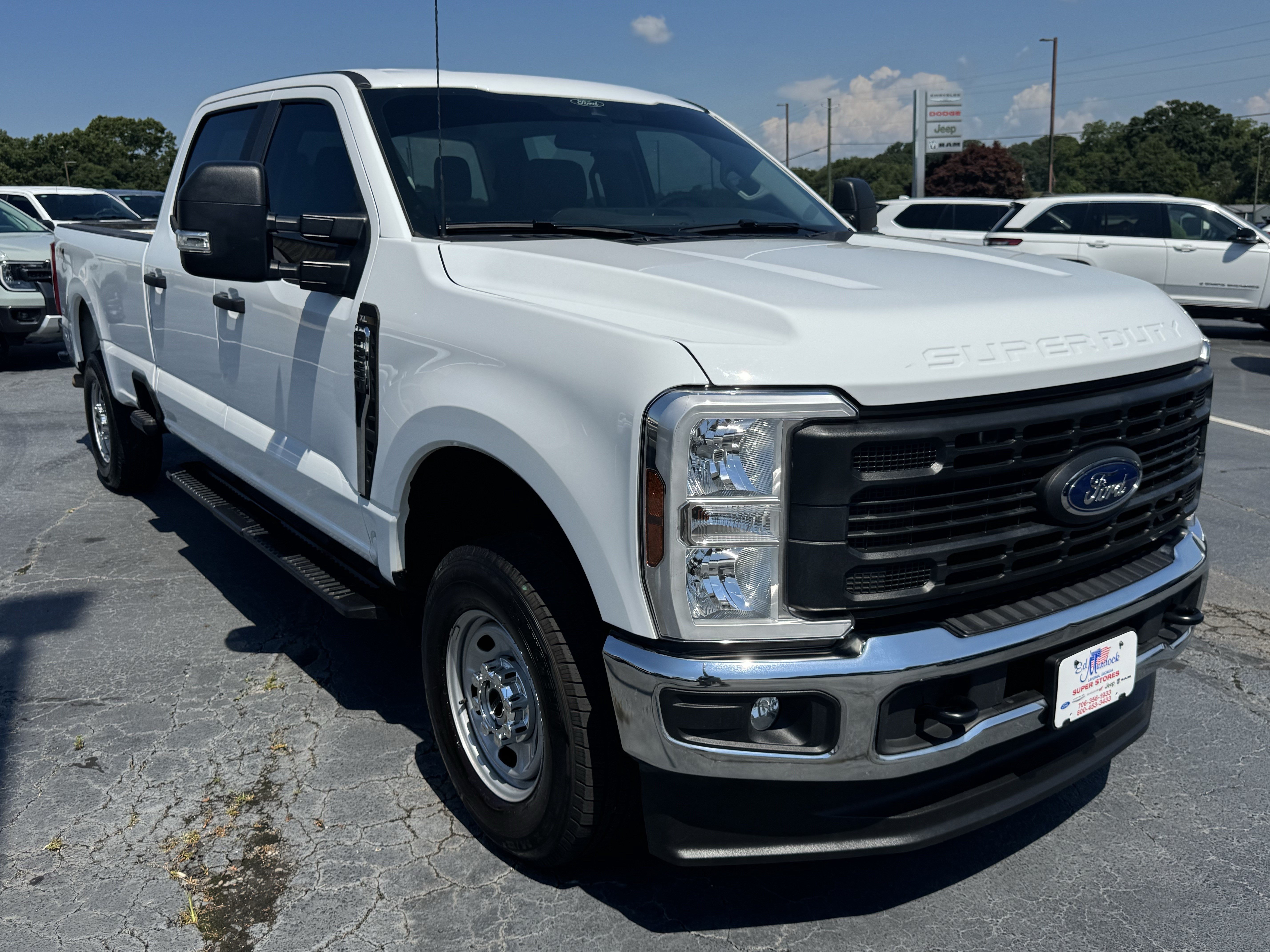 Certified 2026 Ford F250 XL w/ XL Chrome Package AWD/4WD image 4
