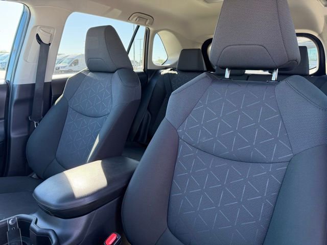 Used 2024 Toyota RAV4 XLE image 9