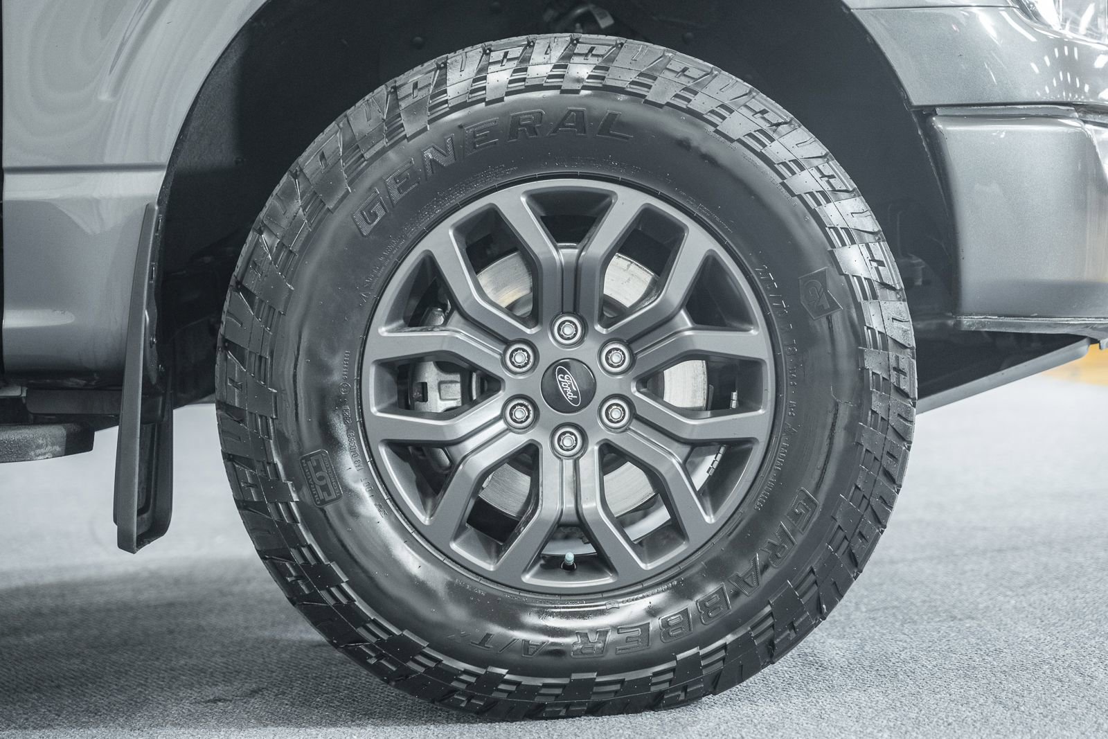 Certified 2023 Ford F150 Tremor w/ Equipment Group 402A High image 23