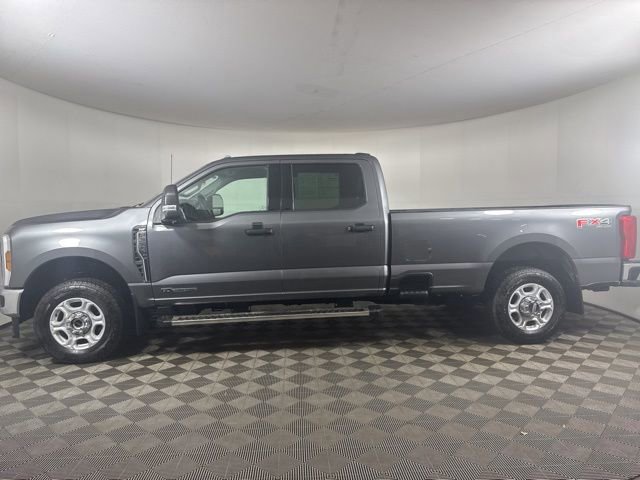 Certified 2025 Ford F350 XLT image 2