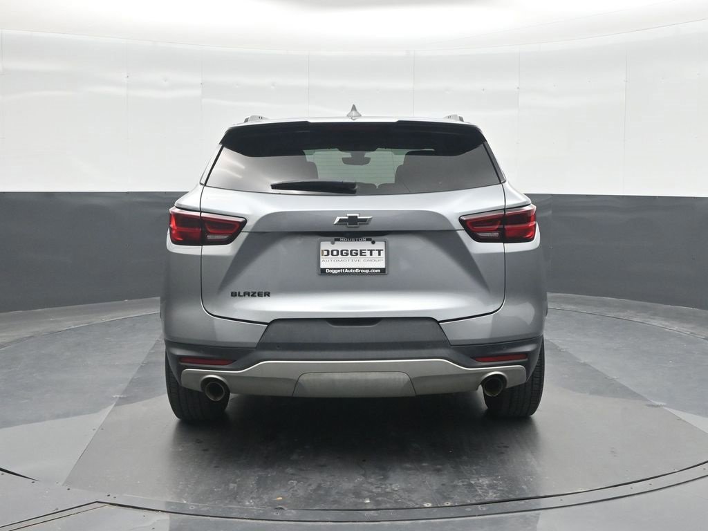 Used 2024 Chevrolet Blazer LT w/ Sound & Technology Package image 5