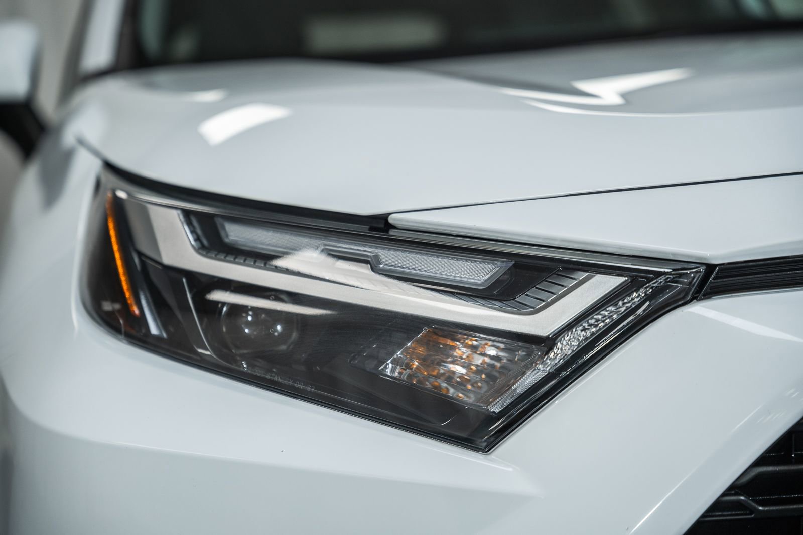 Used 2024 Toyota RAV4 XLE w/ Convenience Package image 15