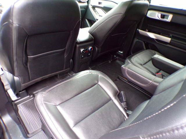 Certified 2023 Ford Explorer Limited w/ Limited Technology Package AWD/4WD image 16