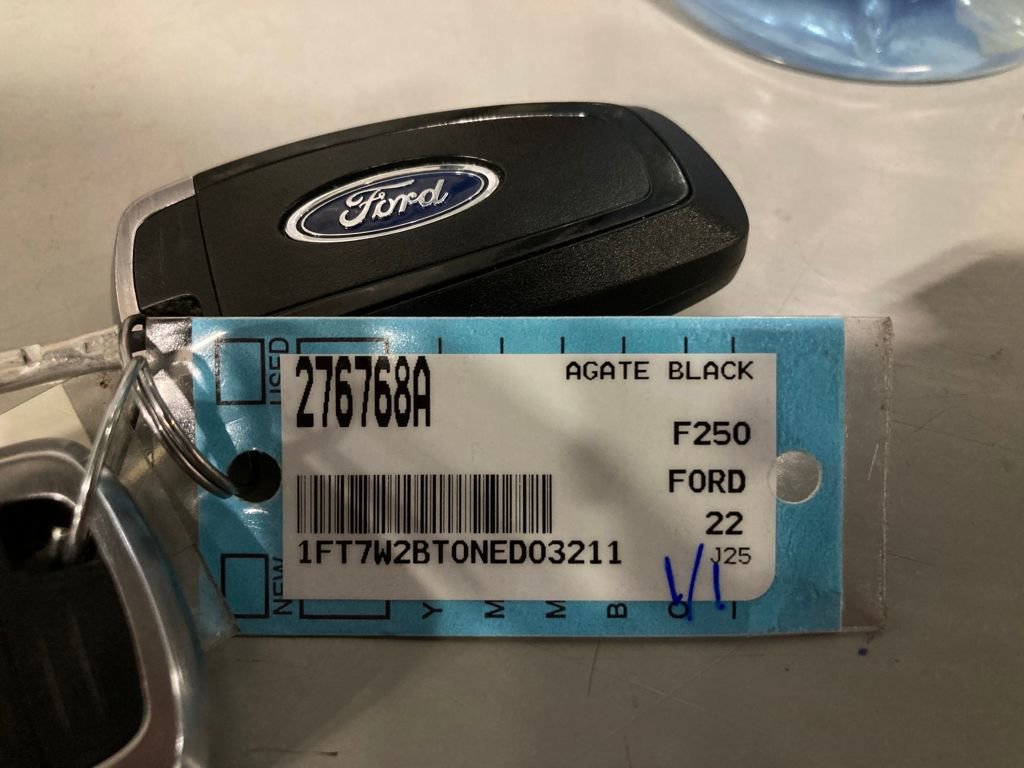 Certified 2022 Ford F250 Platinum image 29