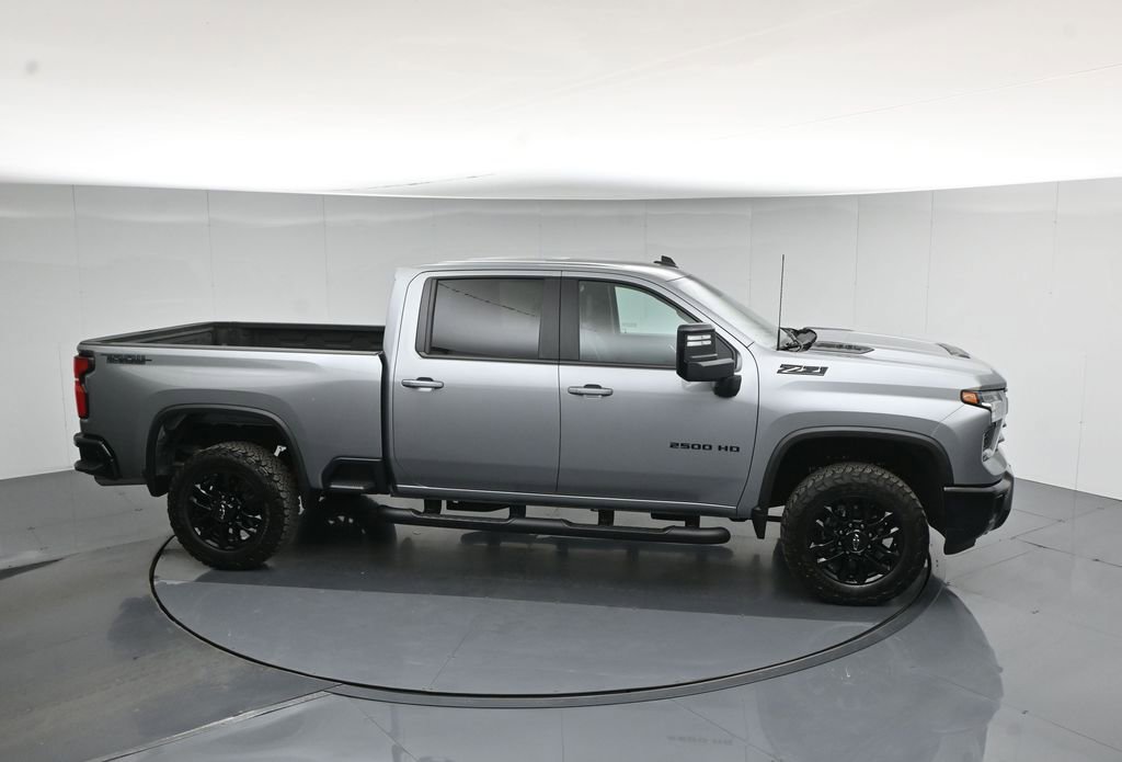 Used 2025 Chevrolet Silverado 2500 LT w/ Trail Boss Package AWD/4WD image 54