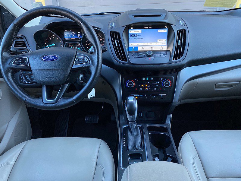 Certified 2018 Ford Escape SEL image 20