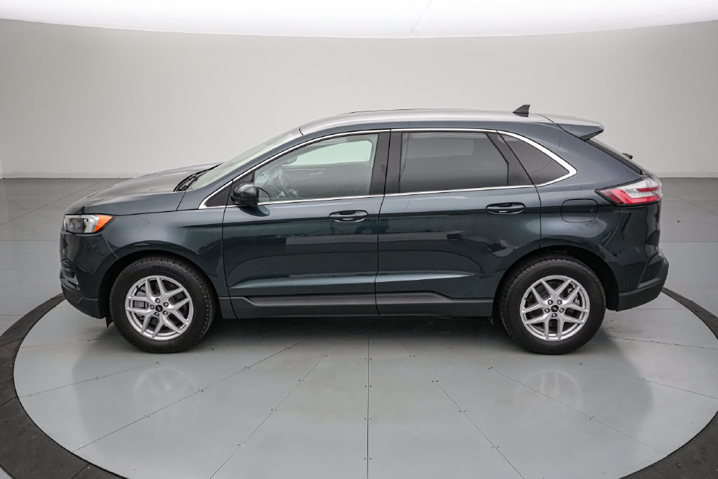 Certified 2024 Ford Edge SEL w/ Convenience Package AWD/4WD image 7