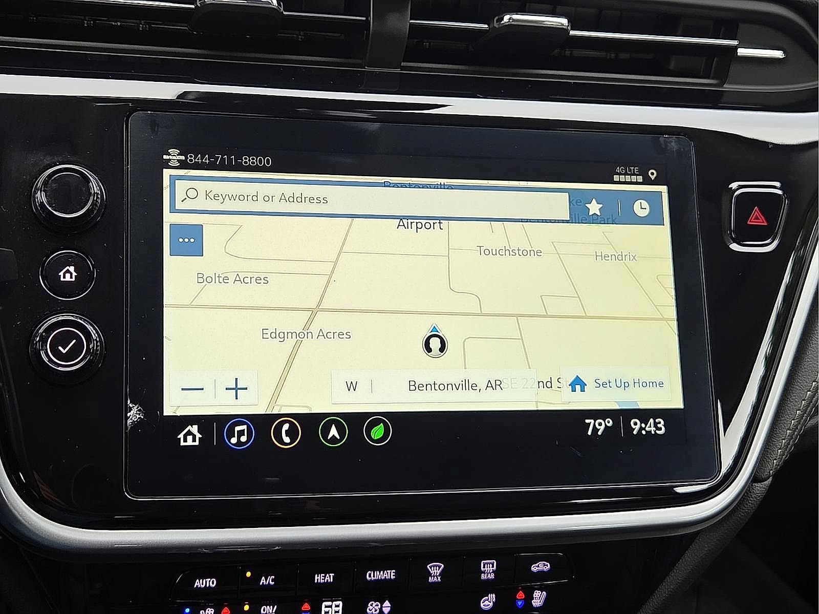 Used 2023 Chevrolet Bolt EUV Premier w/ Sun & Sound Package FWD image 17