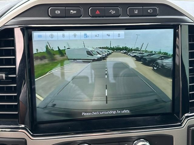 Certified 2022 Ford F350 Lariat w/ Black Appearance Package AWD/4WD image 28
