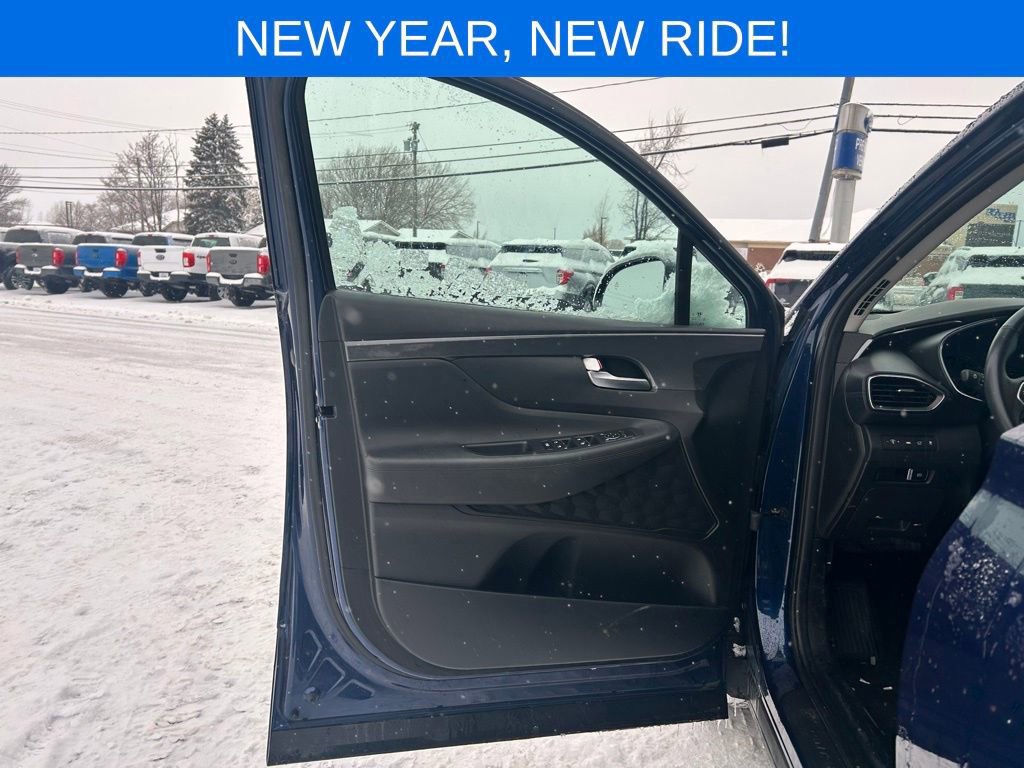 Used 2023 Hyundai Santa Fe SEL w/ Cargo Package image 12