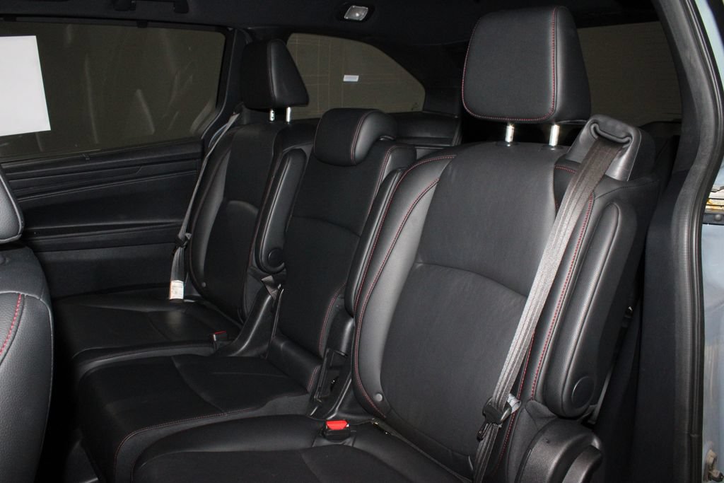 Used 2025 Honda Odyssey Sport-L image 20
