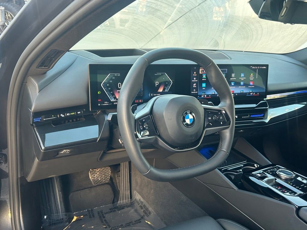 Used 2026 BMW 530i image 33