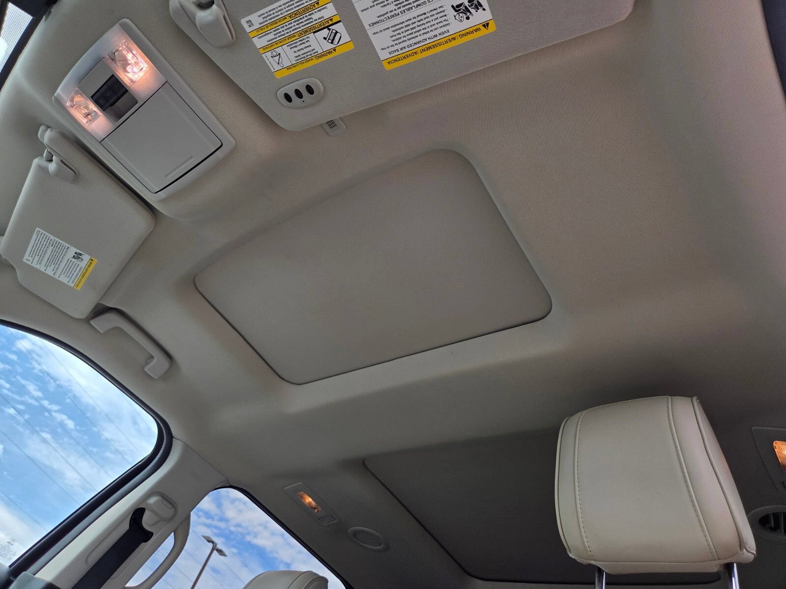 Certified 2018 Ford Explorer Platinum AWD/4WD image 11