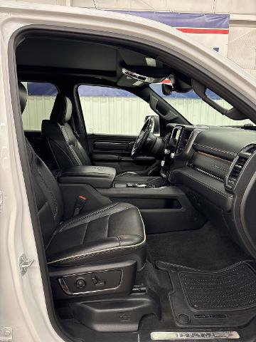 Used 2022 RAM 1500 Limited w/ Night Edition image 17