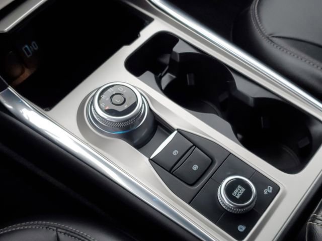 Certified 2022 Ford Explorer XLT w/ Equipment Group 202A image 26