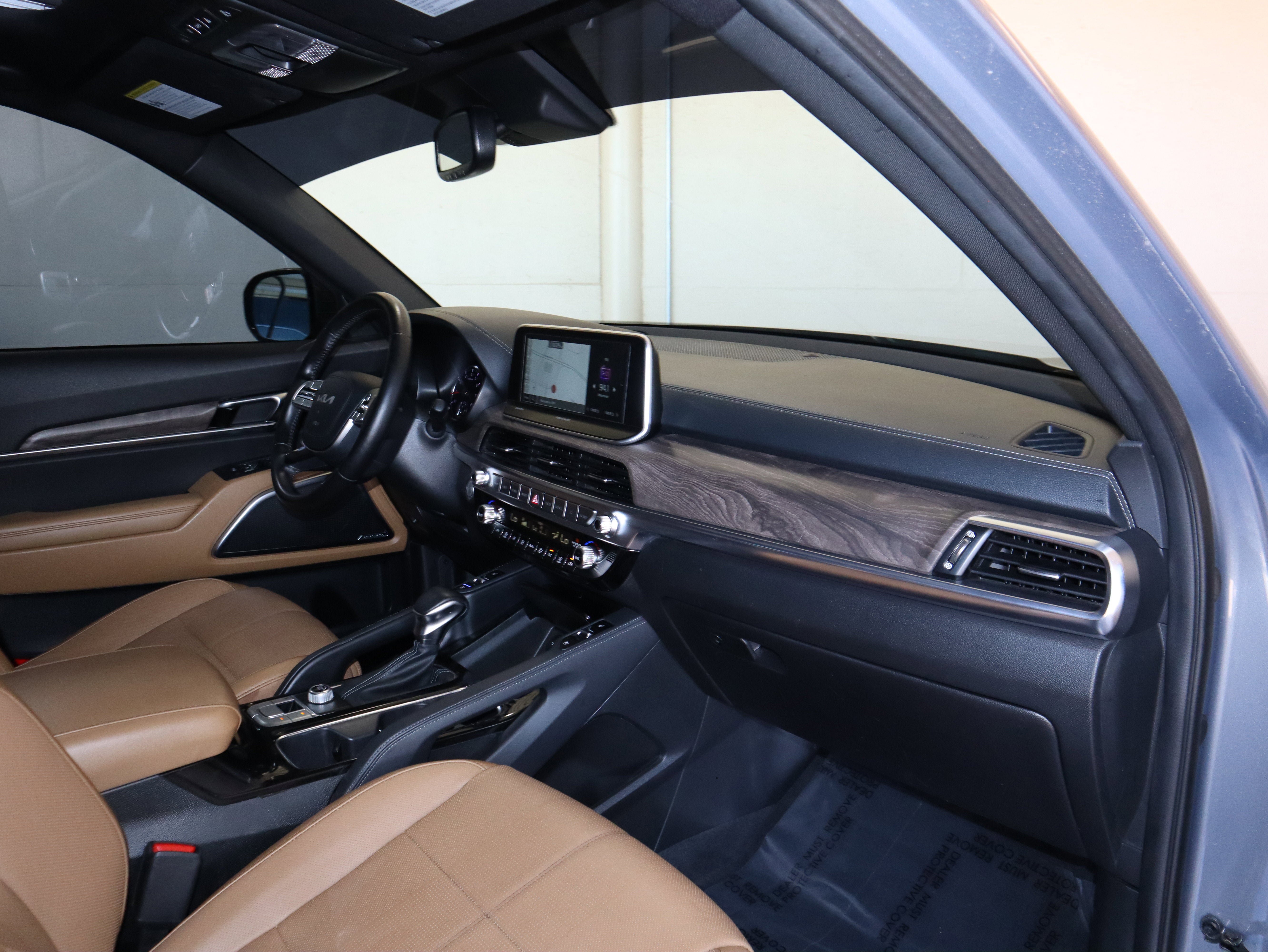 Used 2022 Kia Telluride SX FWD image 39