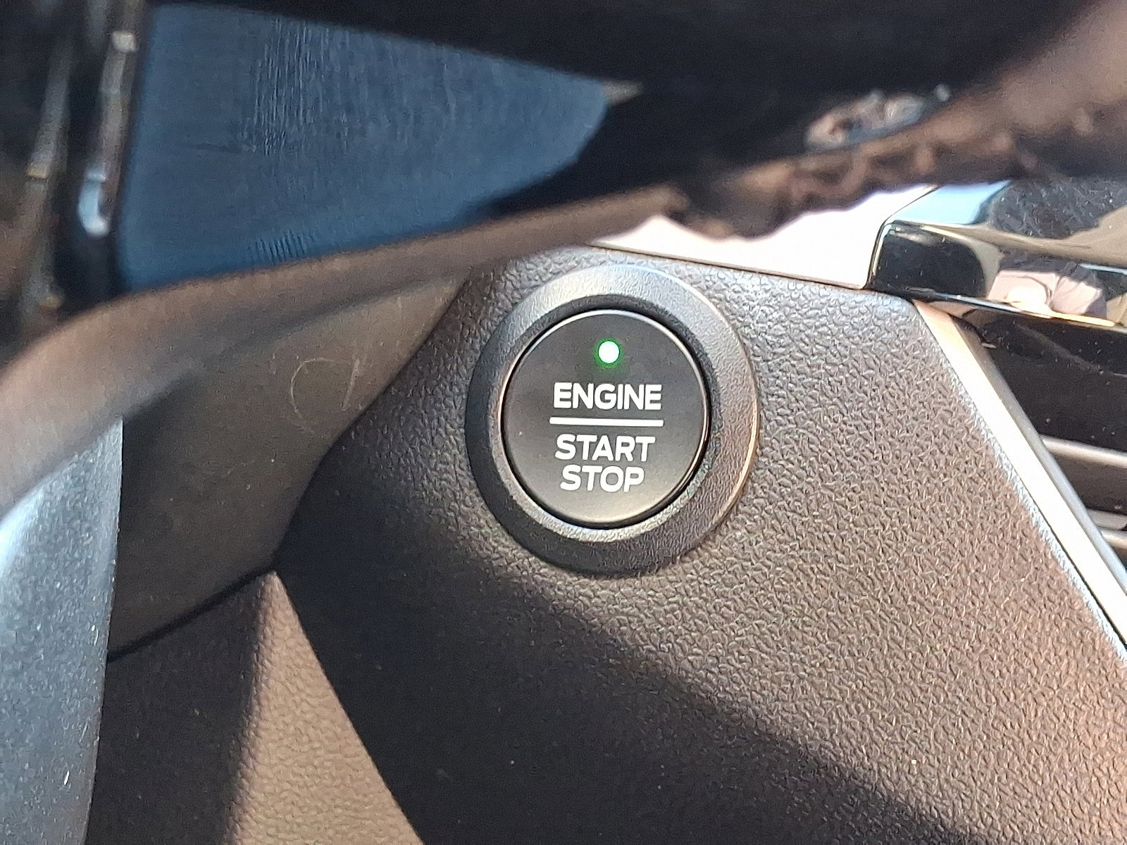 Certified 2022 Ford Escape SE w/ Convenience Package image 28