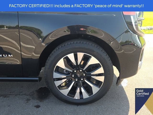Certified 2025 Ford Expedition Platinum w/ Driver's Package AWD/4WD image 6