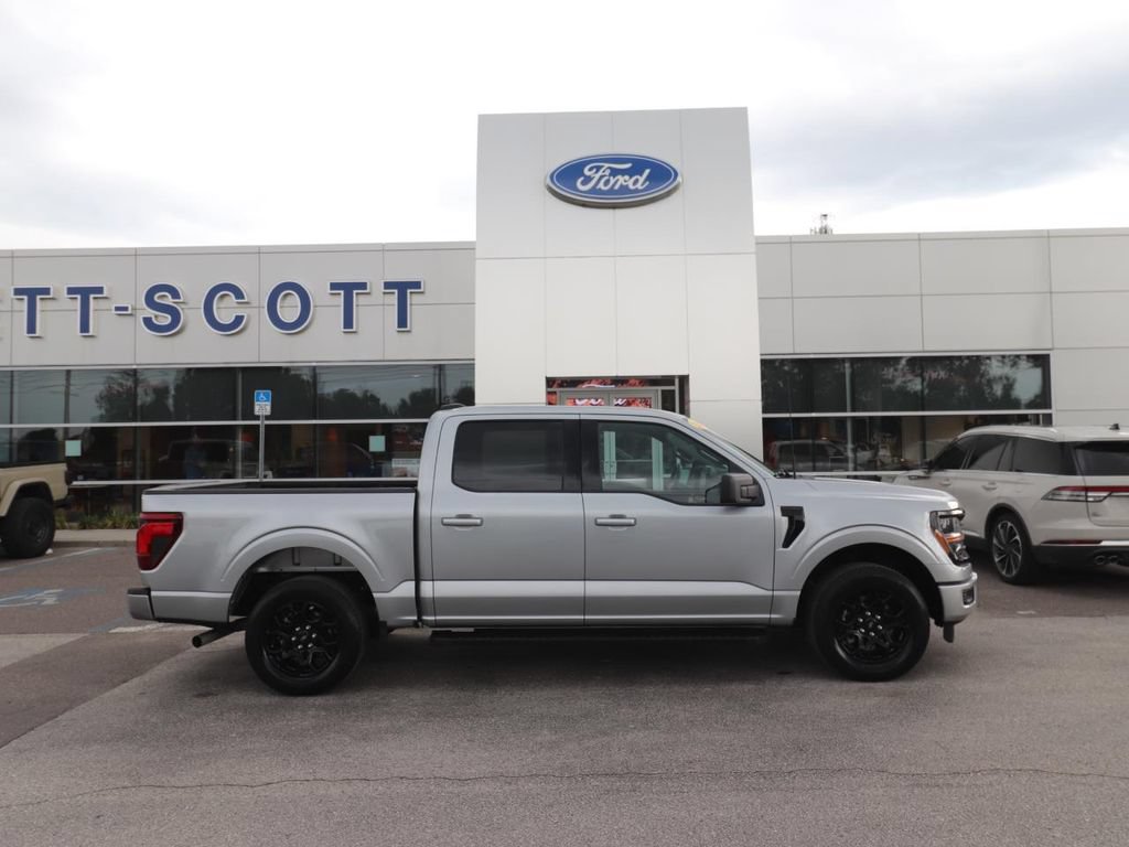 Certified 2025 Ford F150 XLT w/ Equipment Group 301A Standard RWD image 17