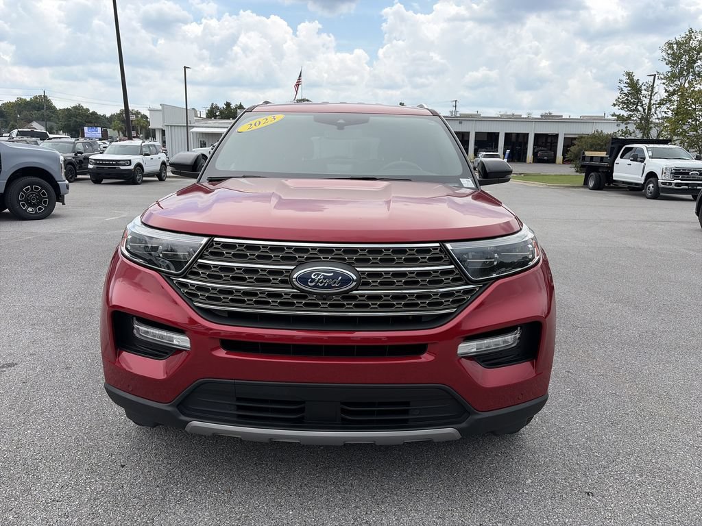 Certified 2023 Ford Explorer King Ranch w/ Technology Package AWD/4WD image 10