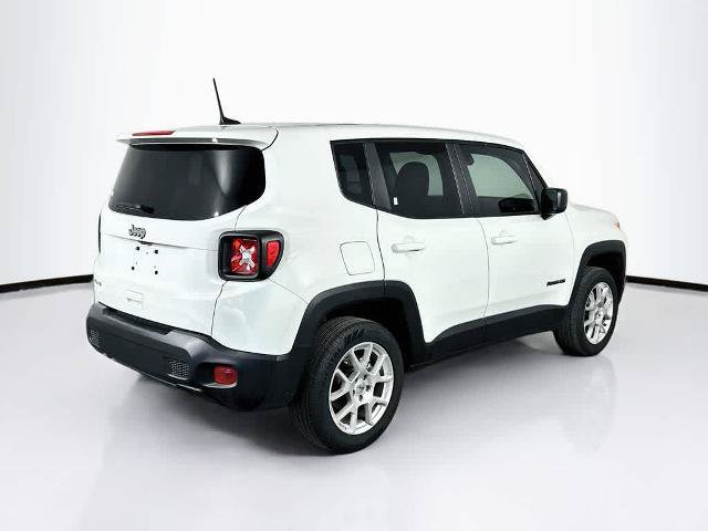 Used 2023 Jeep Renegade Latitude AWD/4WD image 24