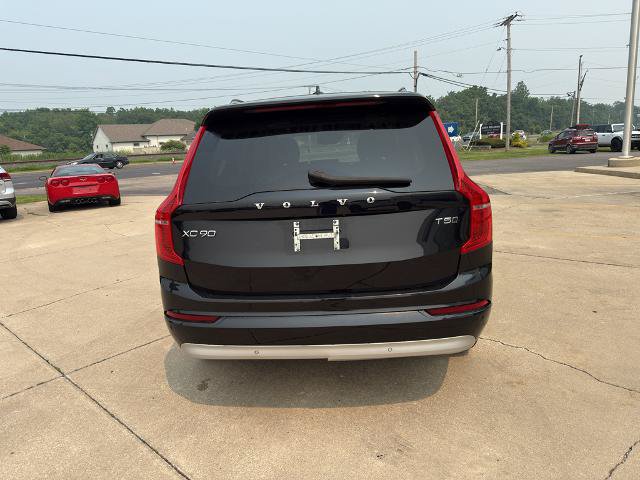 Used 2022 Volvo XC90 T5 Momentum AWD/4WD image 5